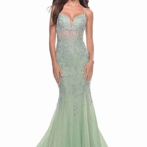 Le Femme Sage Green Prom Formal Dress Style 31579 Sz 6